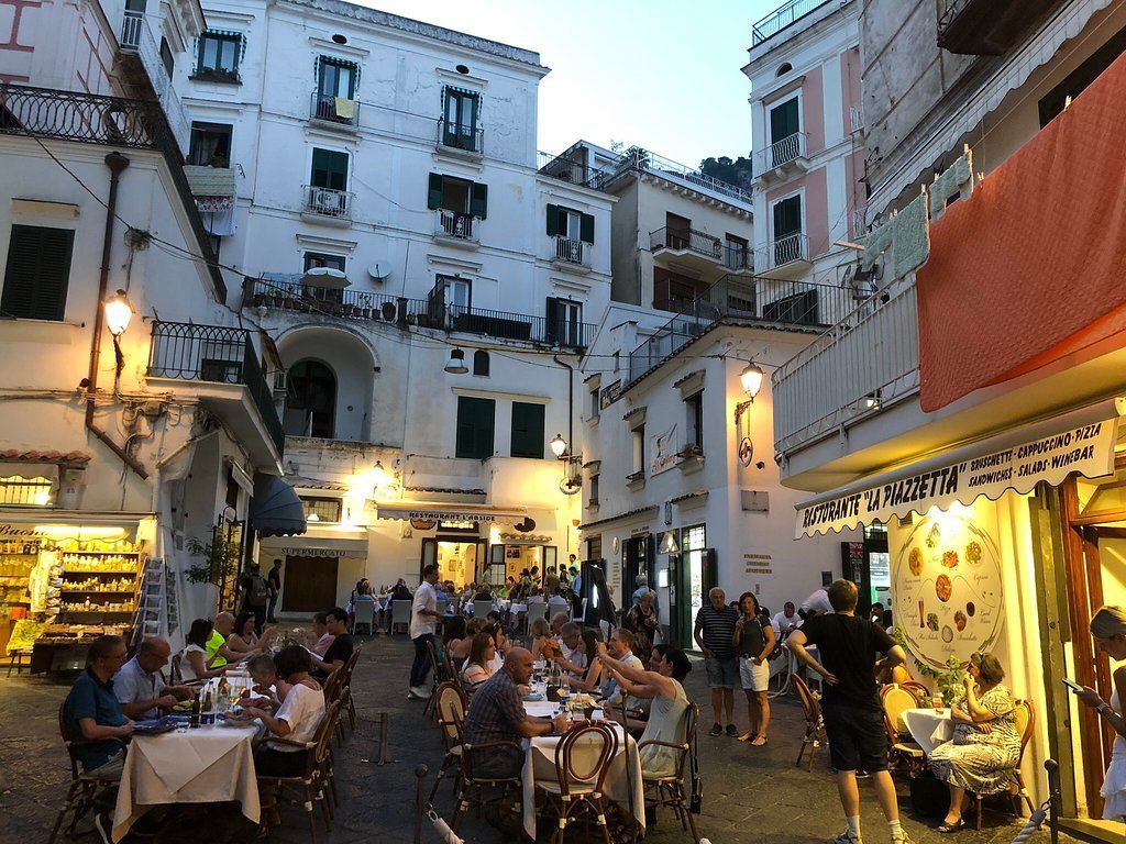 Ristorante in area pedonale