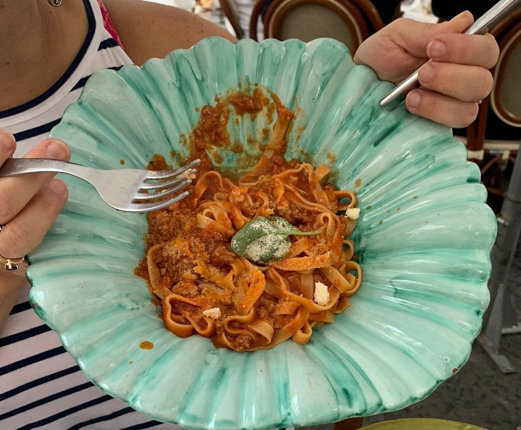 Tagliatelle with tomato sauce
