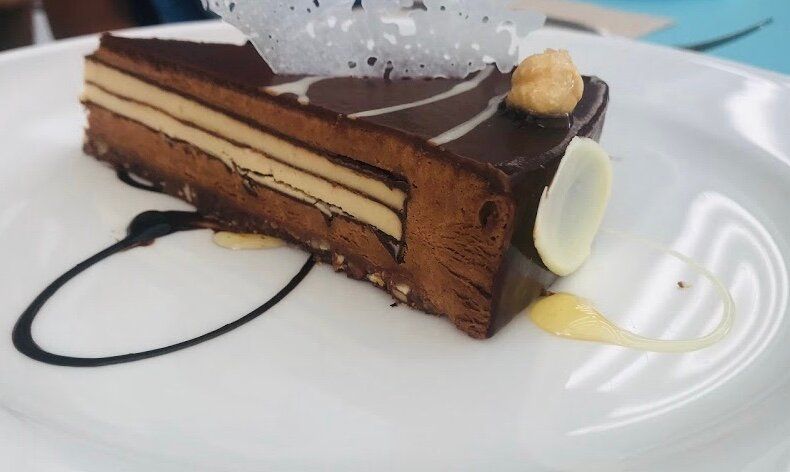 Chocolate cake with cream