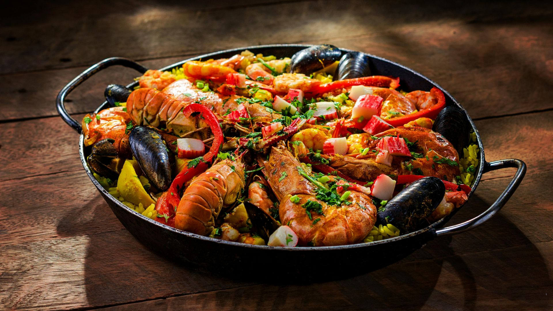 Tapas catalanes authentiques dans le quartier de Gràcia Barcelone avec guide local