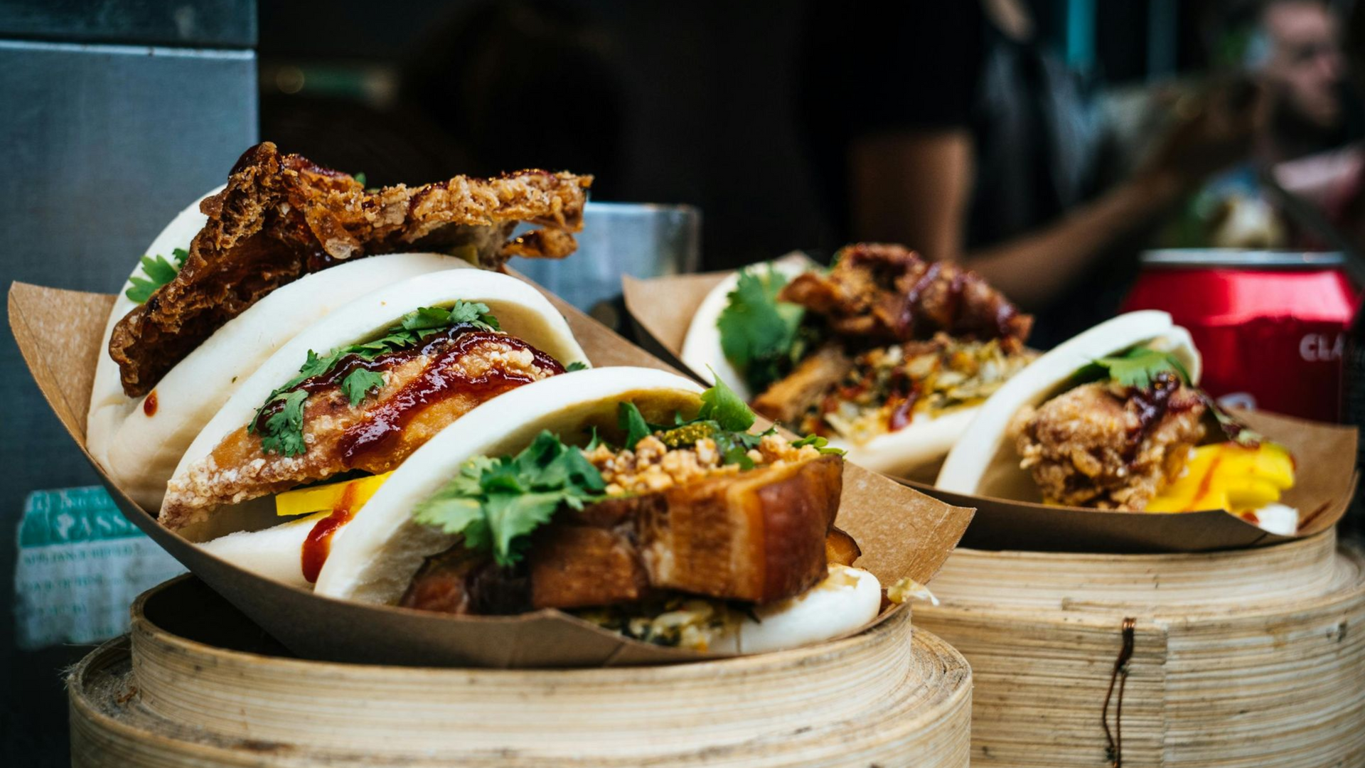 Sandes de bifana vegetariana com legumes grelhados em Lisboa