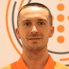 JAREK FRACKIEWICZ Physiotherapist