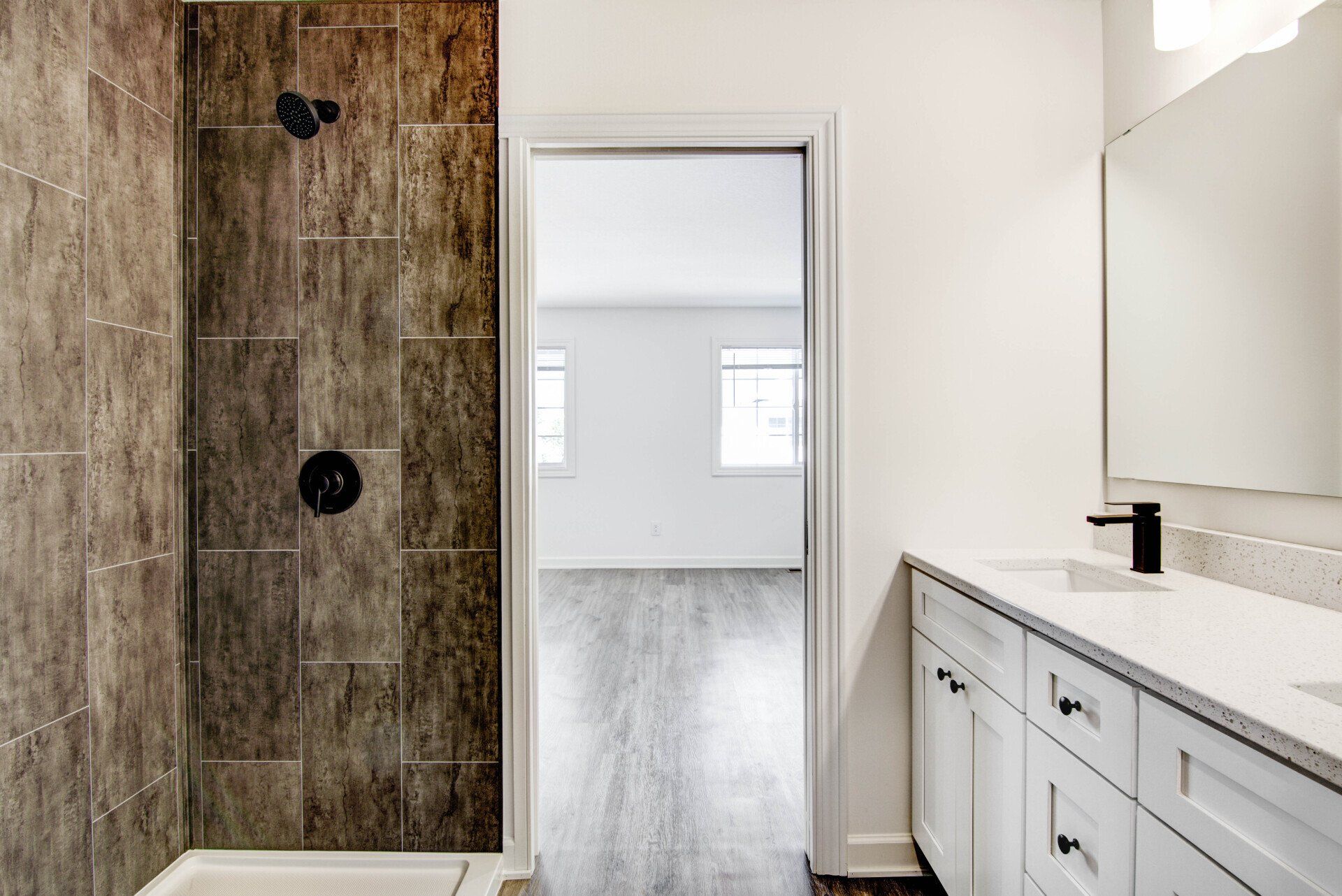 River Falls Primary Bathroom Photo