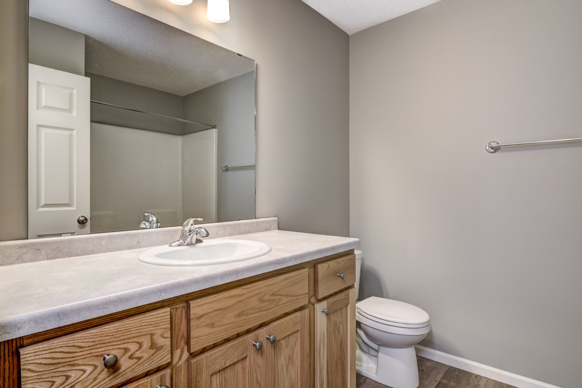 New Richmond 2 Bathroom Photo