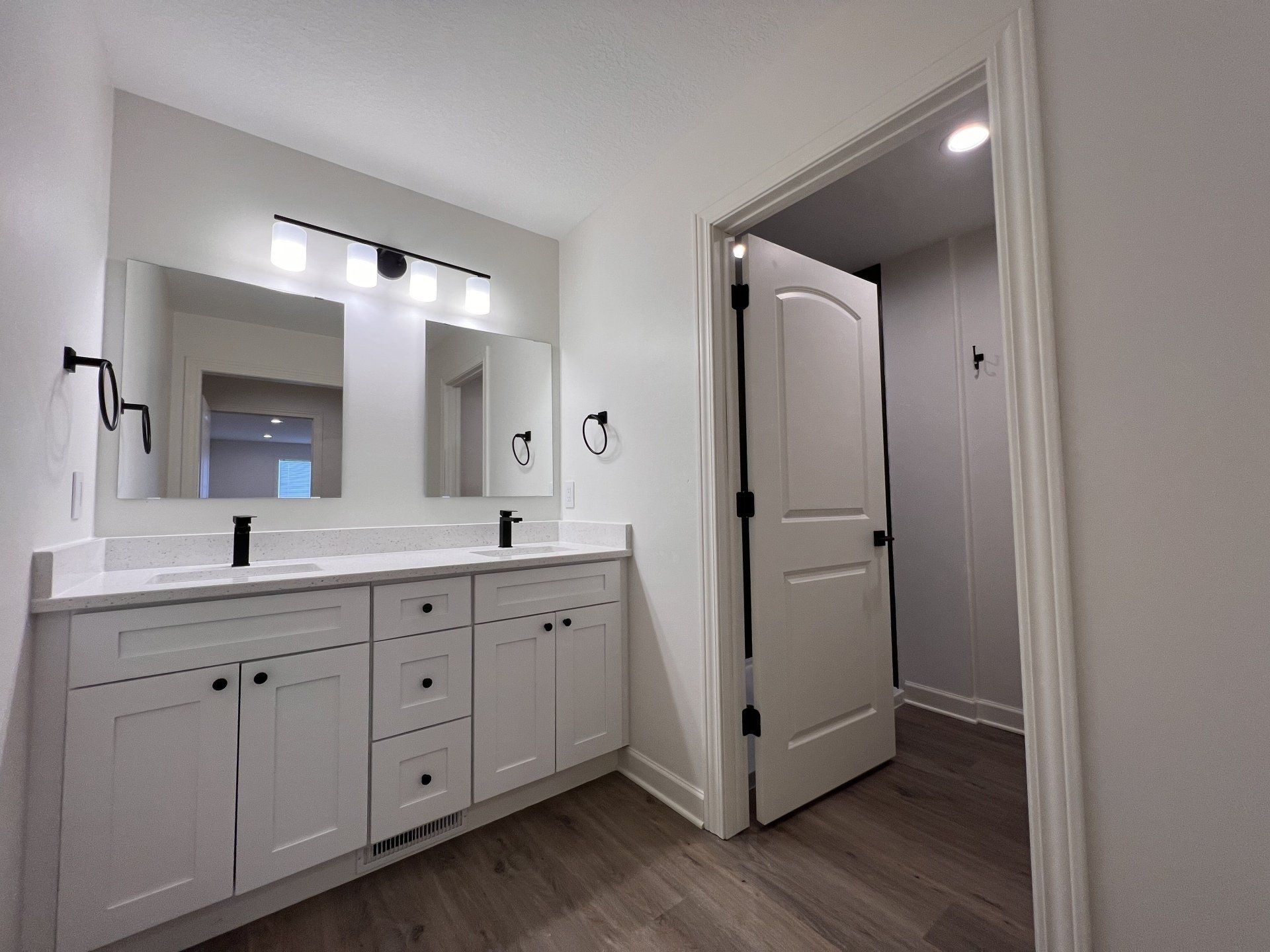 River Falls Bathroom Counter Photo