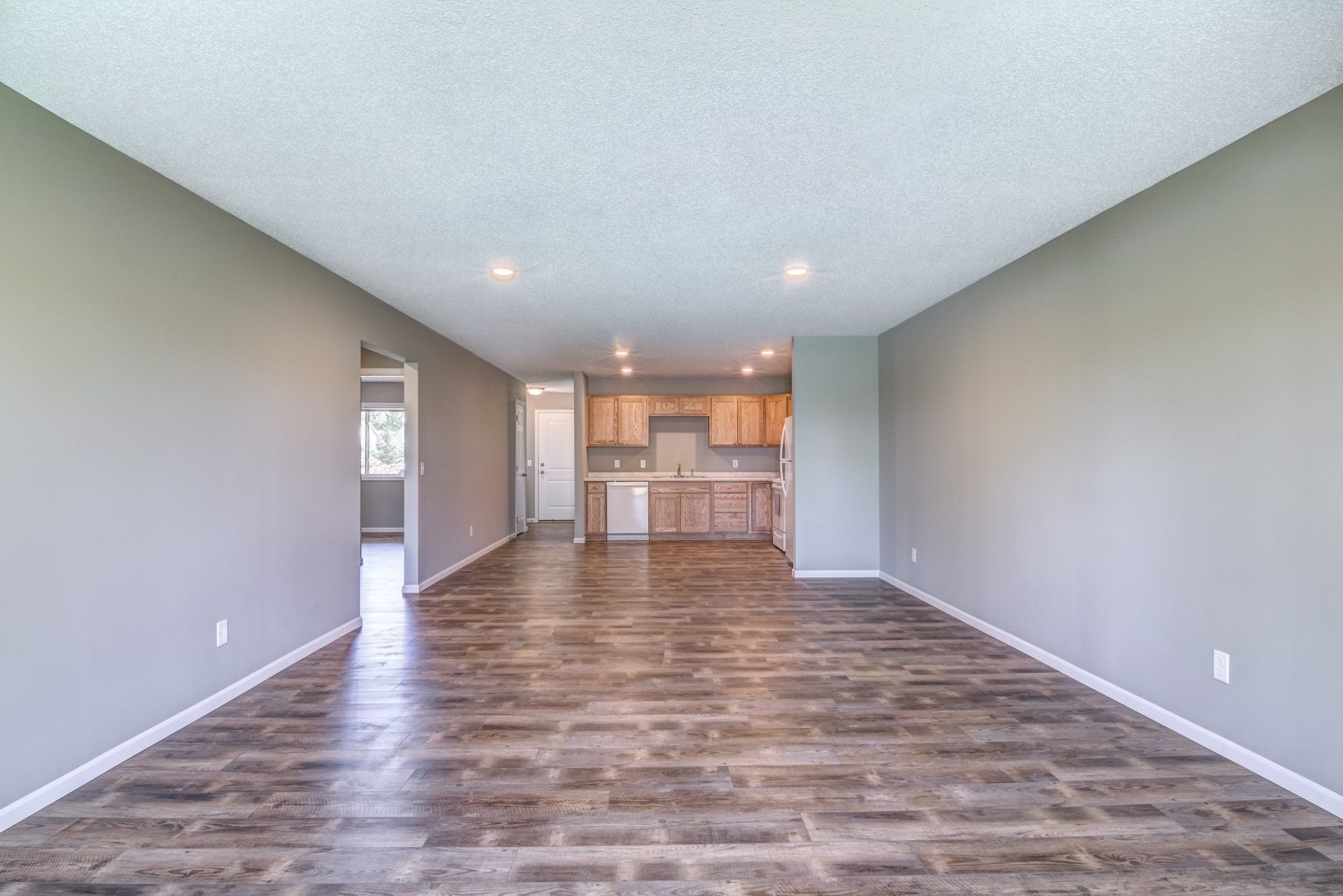 New Richmond Living Room Long Photo