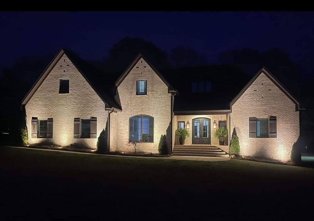 Professional outdoor lighting on home