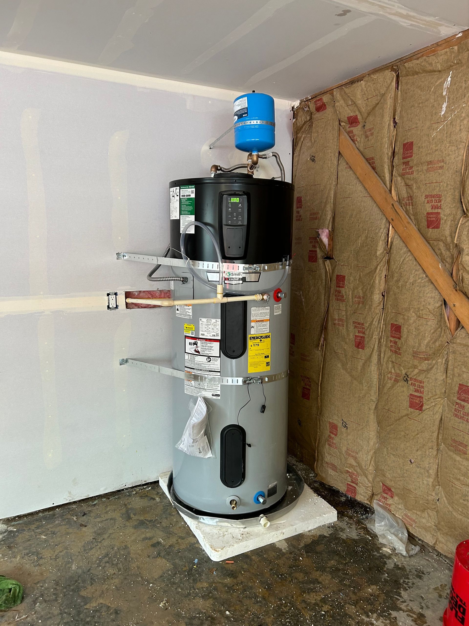 Water Heater Installed by Royal Flush Plumbing in Tacoma
