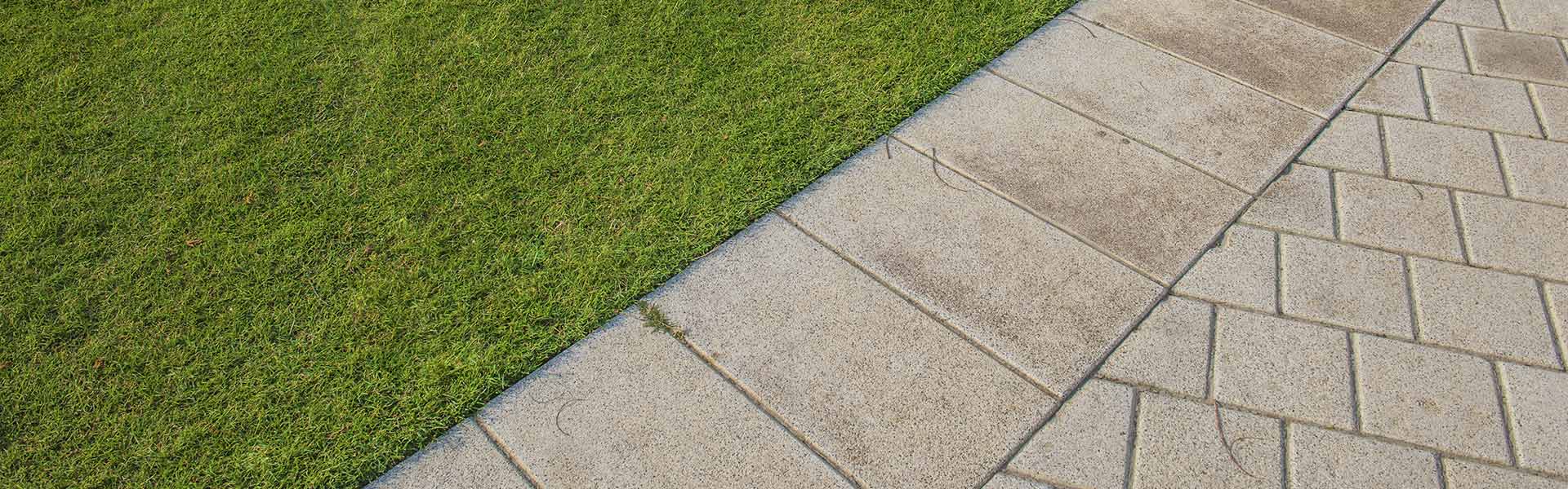 Manicured Lawn with Edging - Kwik Kerb Toowoomba