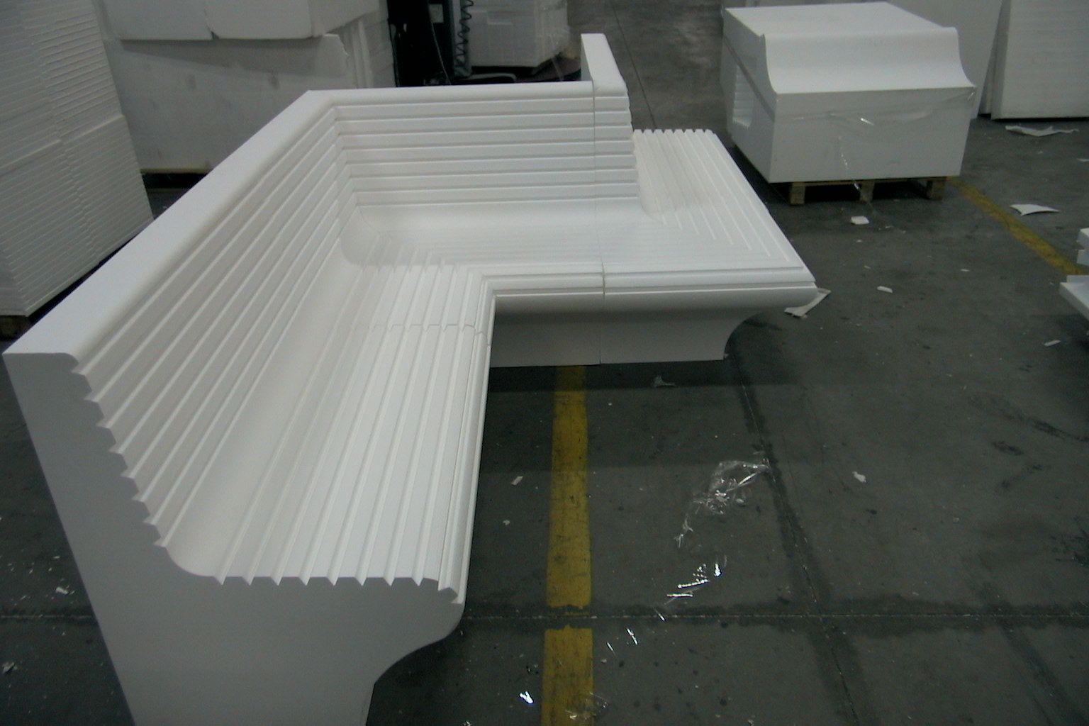 panca in polistirolo su misura per SPA