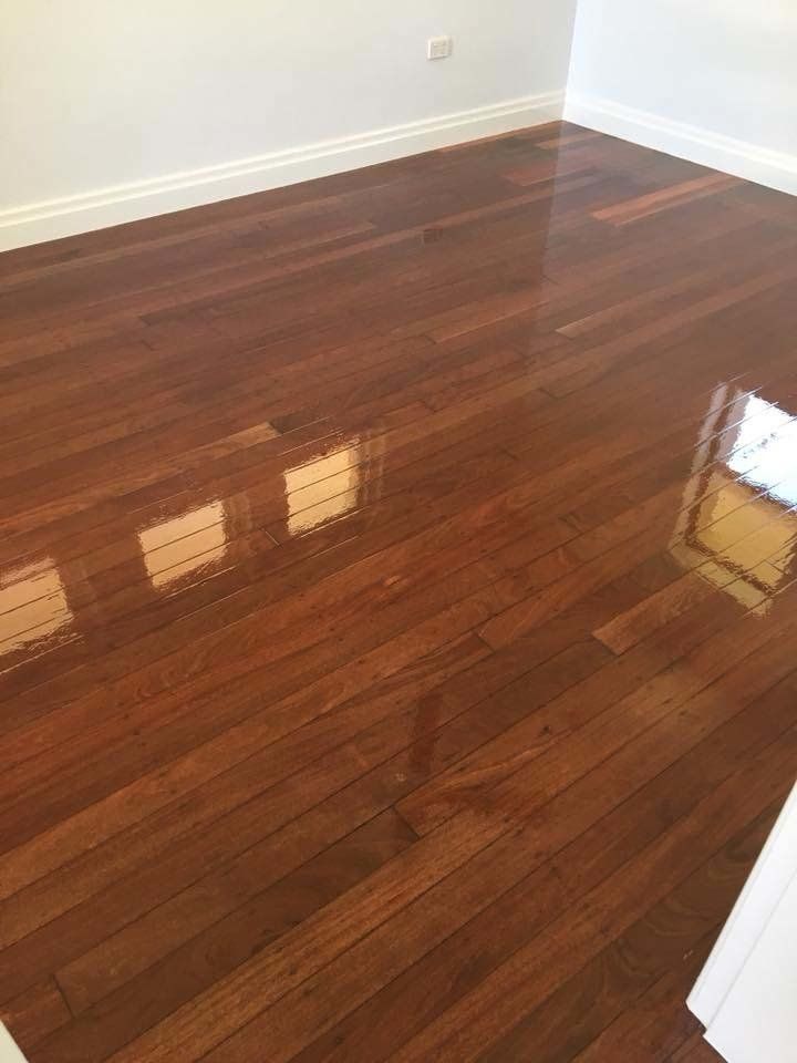 shiny wood floors in bedroom