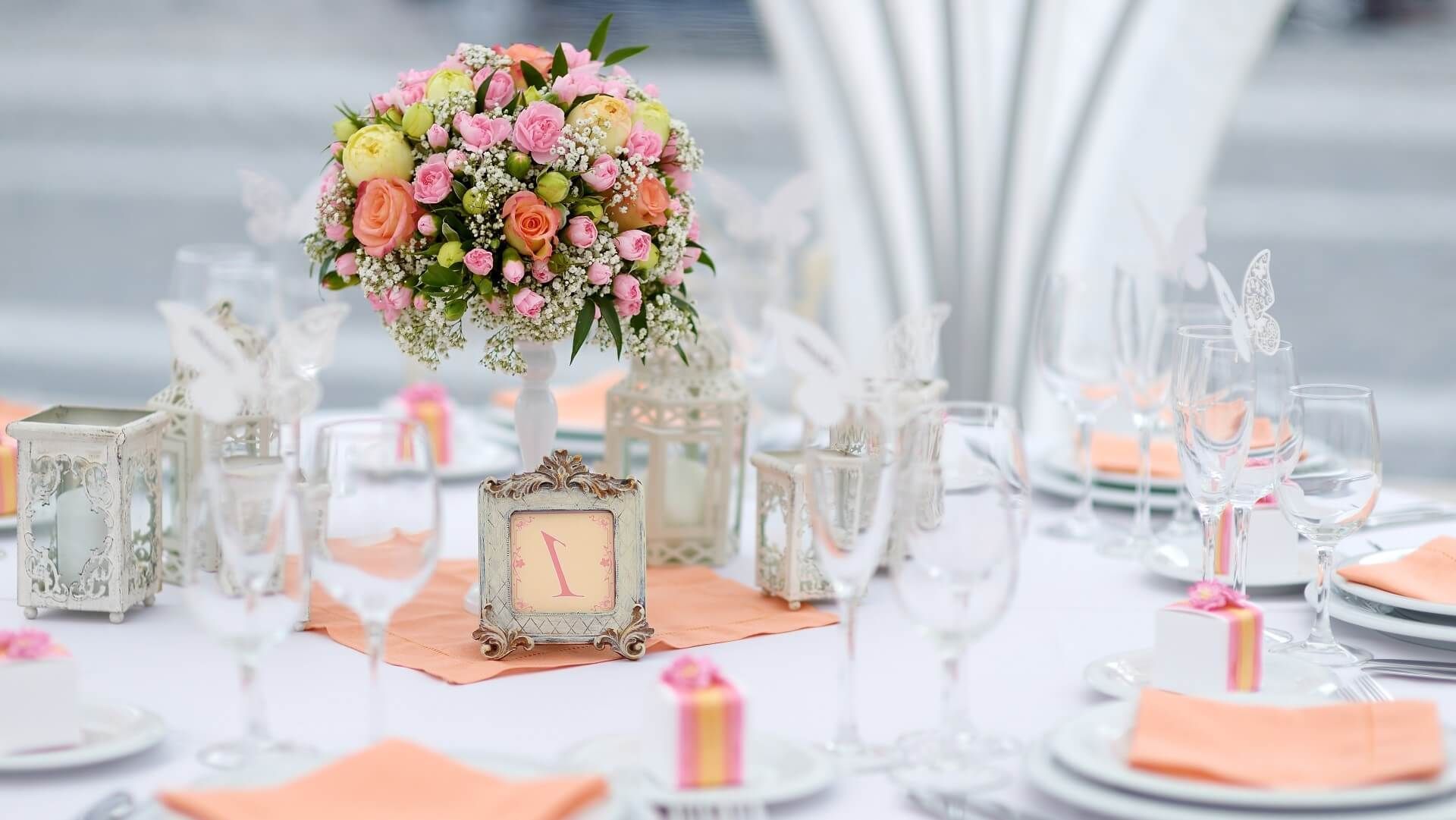 A beautiful salmon and pink-colored theme wedding reception