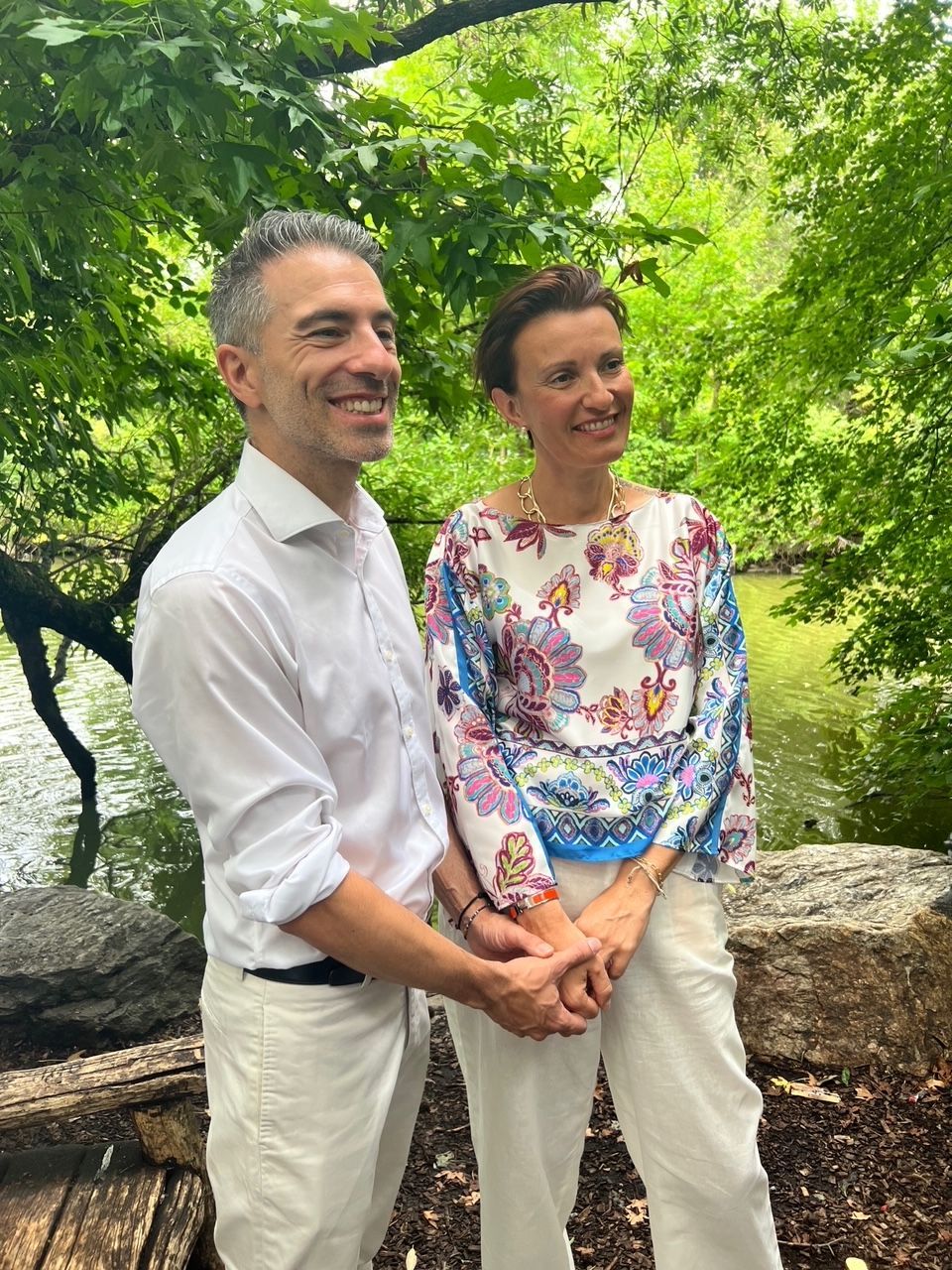 vow renewal ceremony by marriage officiant