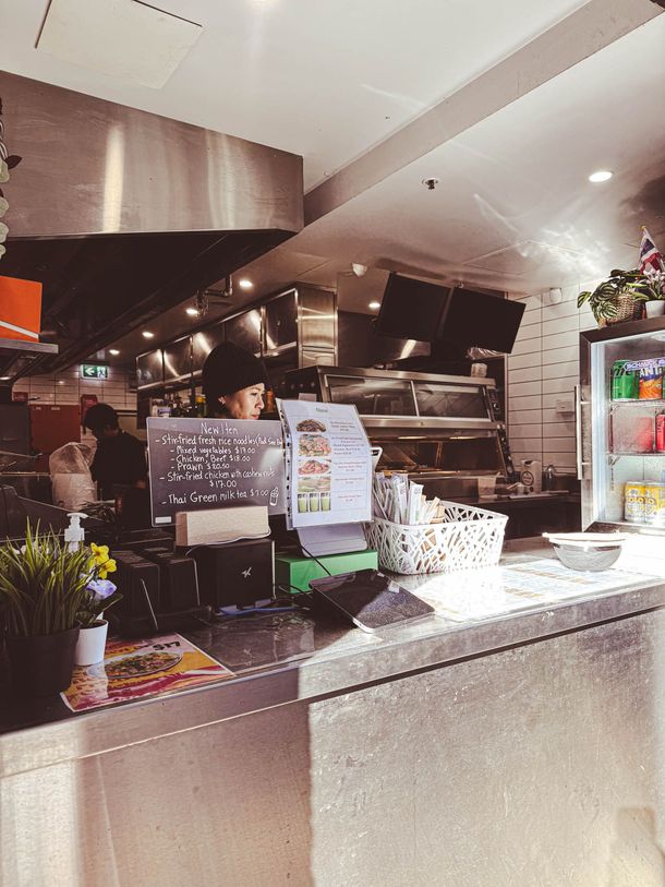 La Ros Dee kitchen serves Spanish and Thai takeaway Monday to Friday
