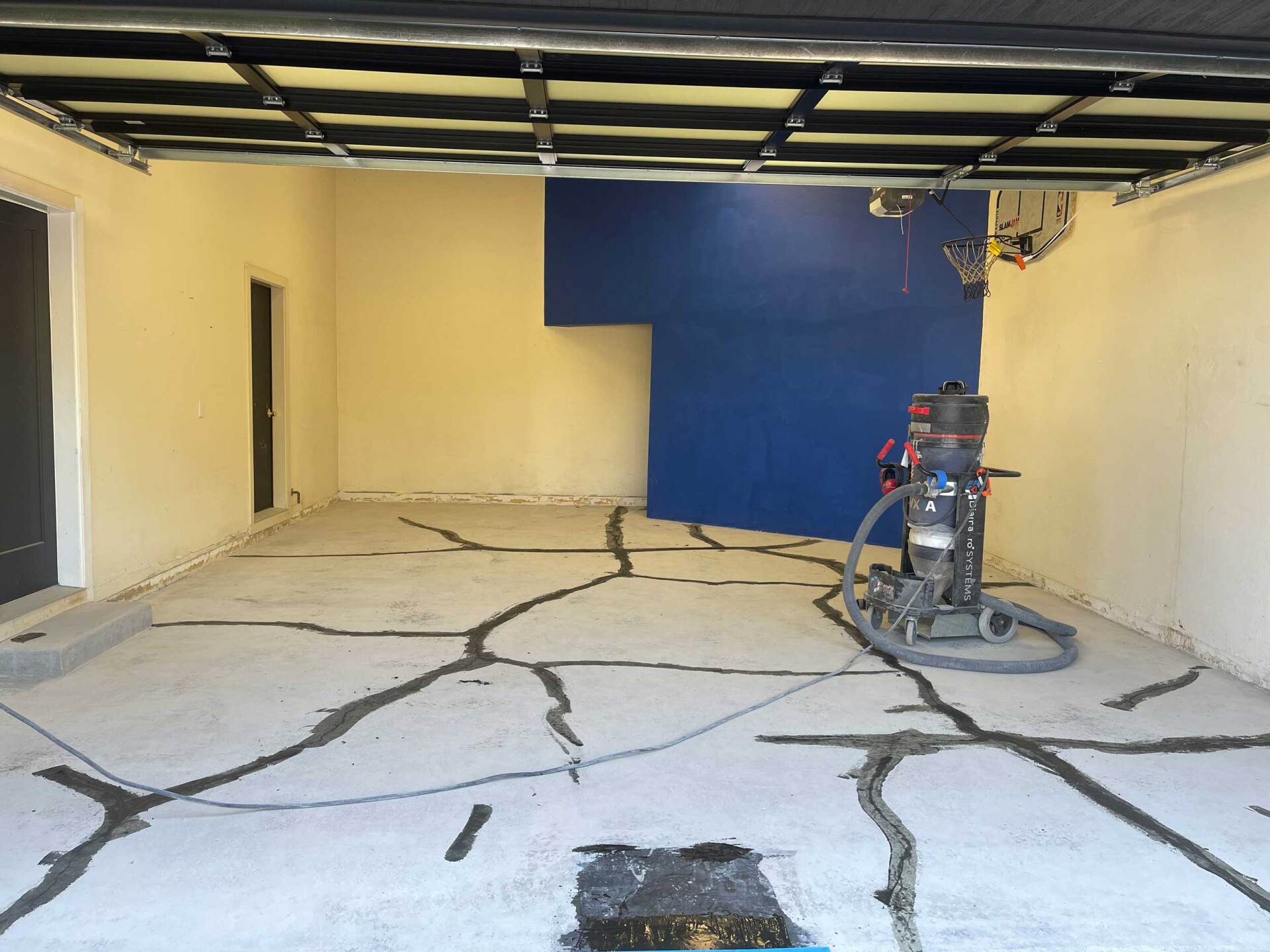 Garage Surface Prepare — Salem, OR — Elite Surface Coatings