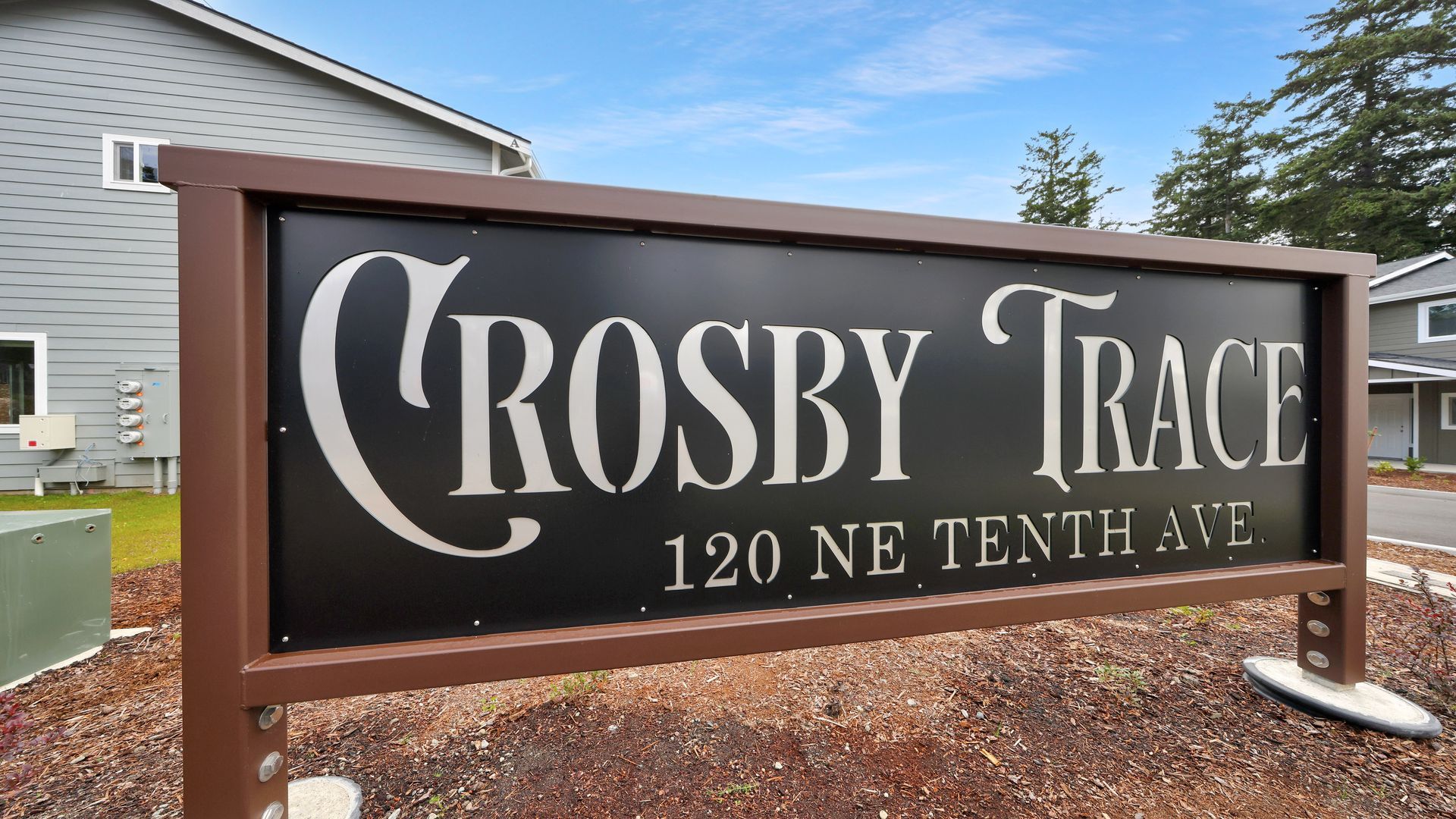 Crosby Trace