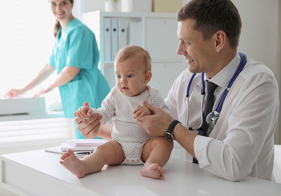 Cardiólogo Pediatra Dr. Luis Ángel Ayala Romero