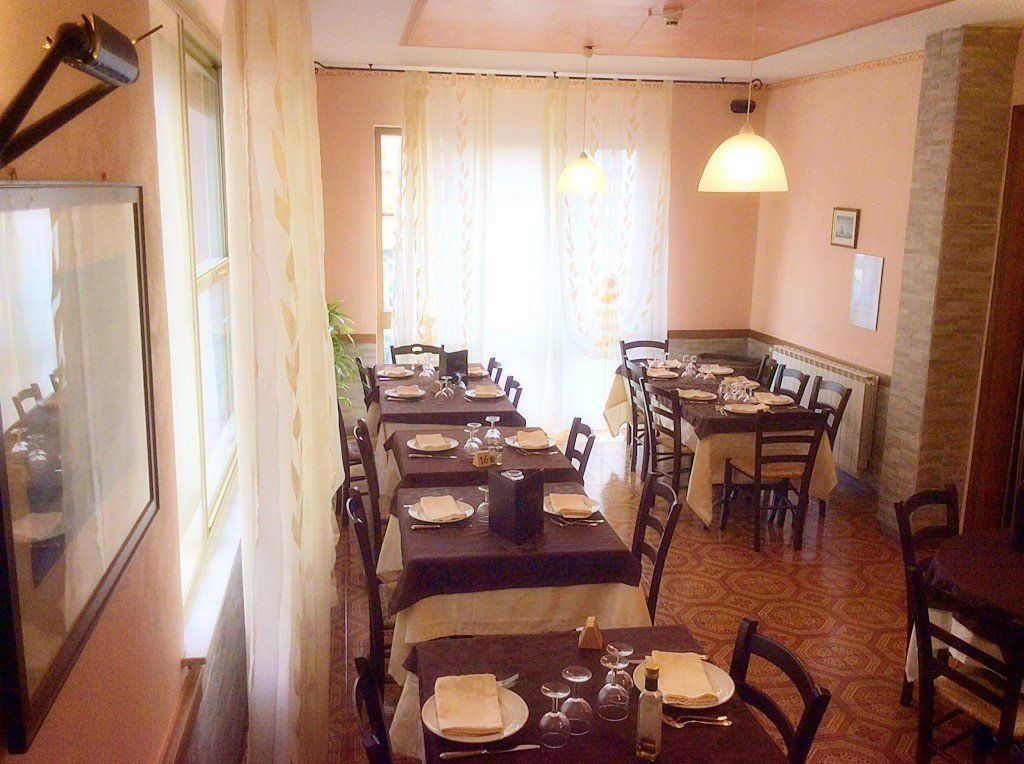 restaurant hall