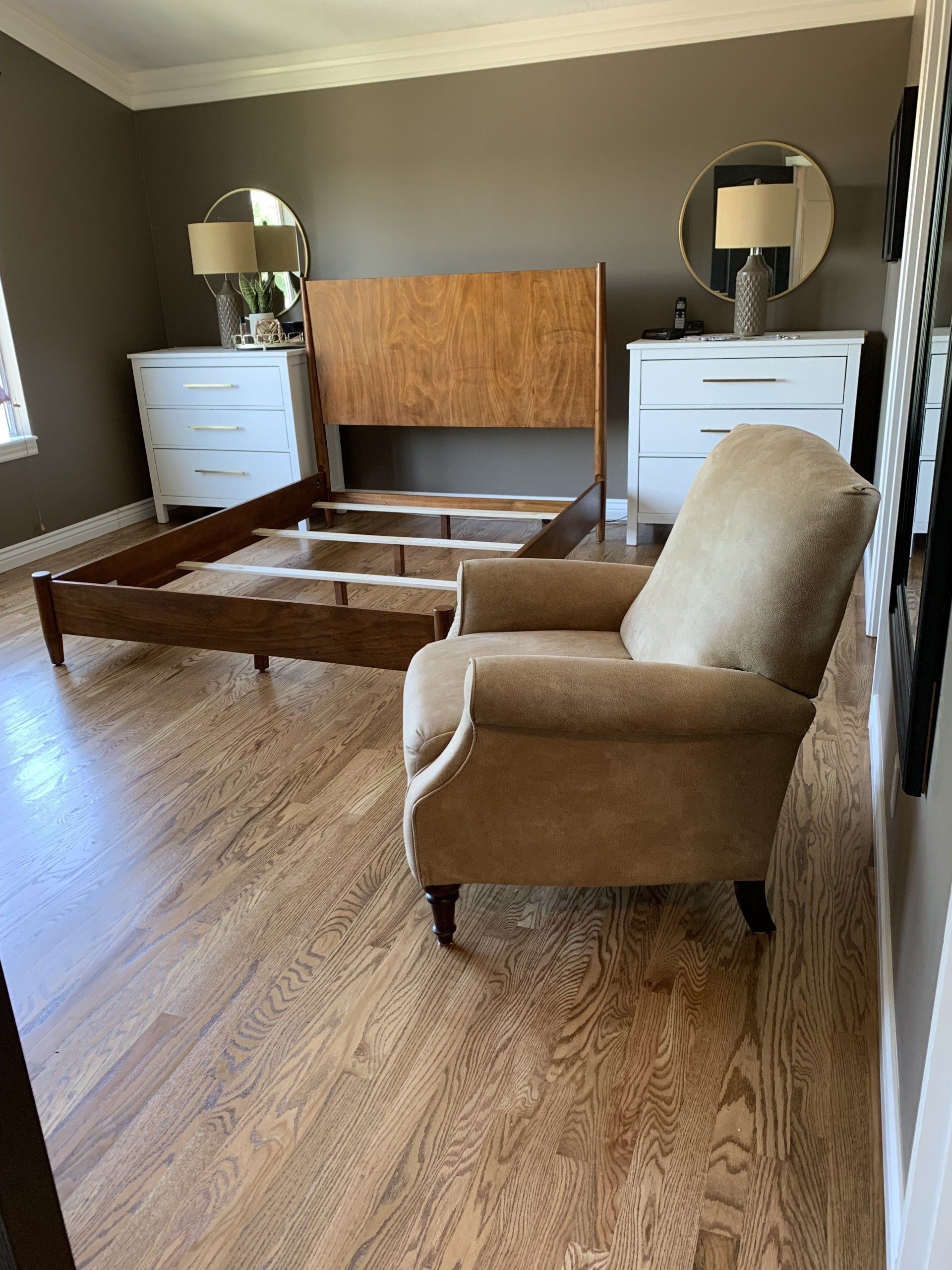 wood floorings bed room