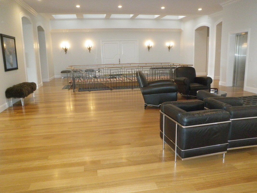 Natural rift and quarter sawn white oak