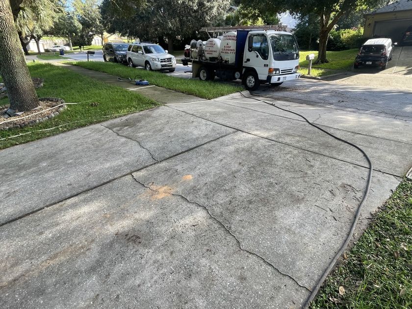 Keep your driveways and sidewalks clean and safe with professional cleaning