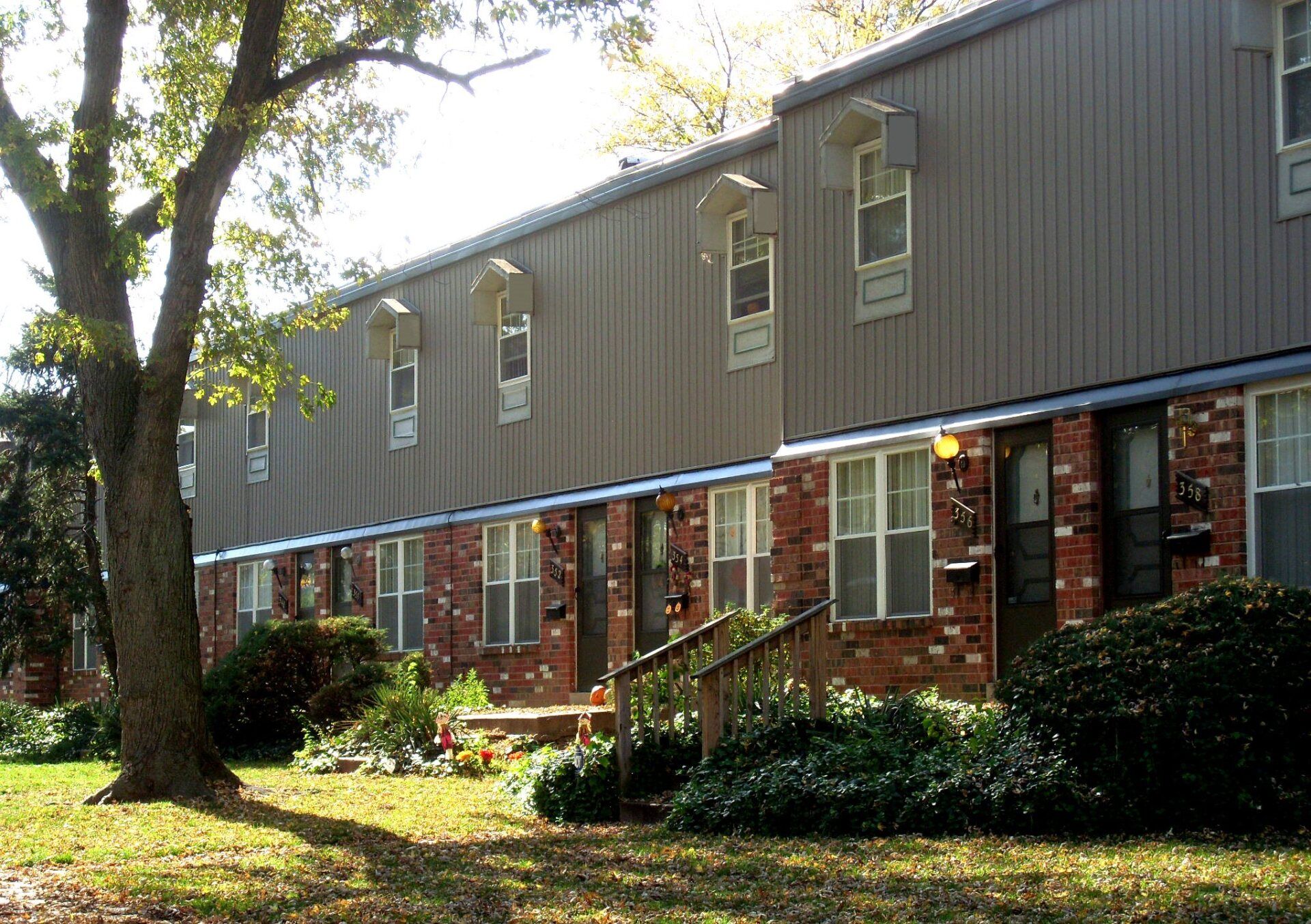 Chez Paree Photo Gallery