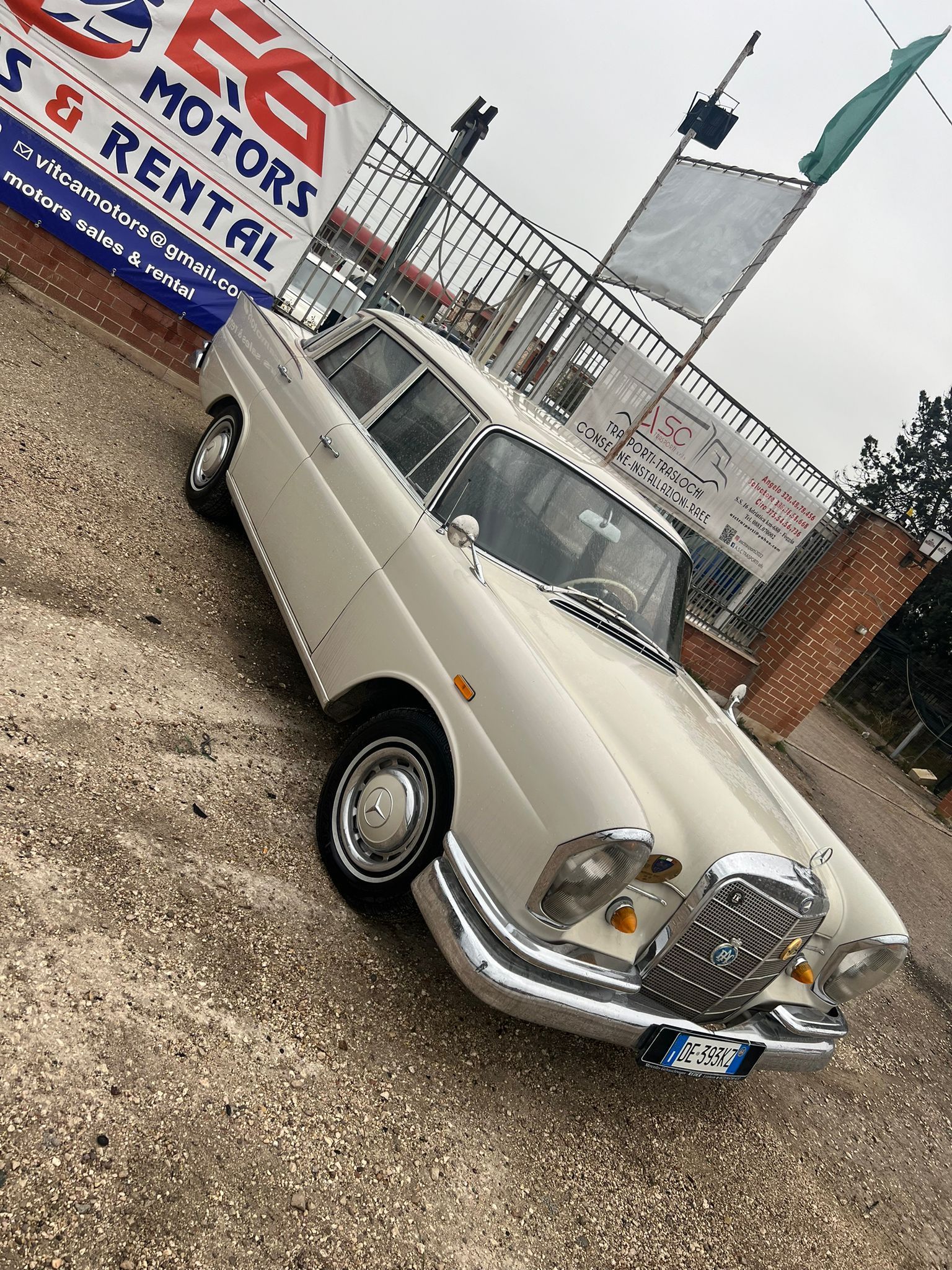 noleggio auto d'epoca