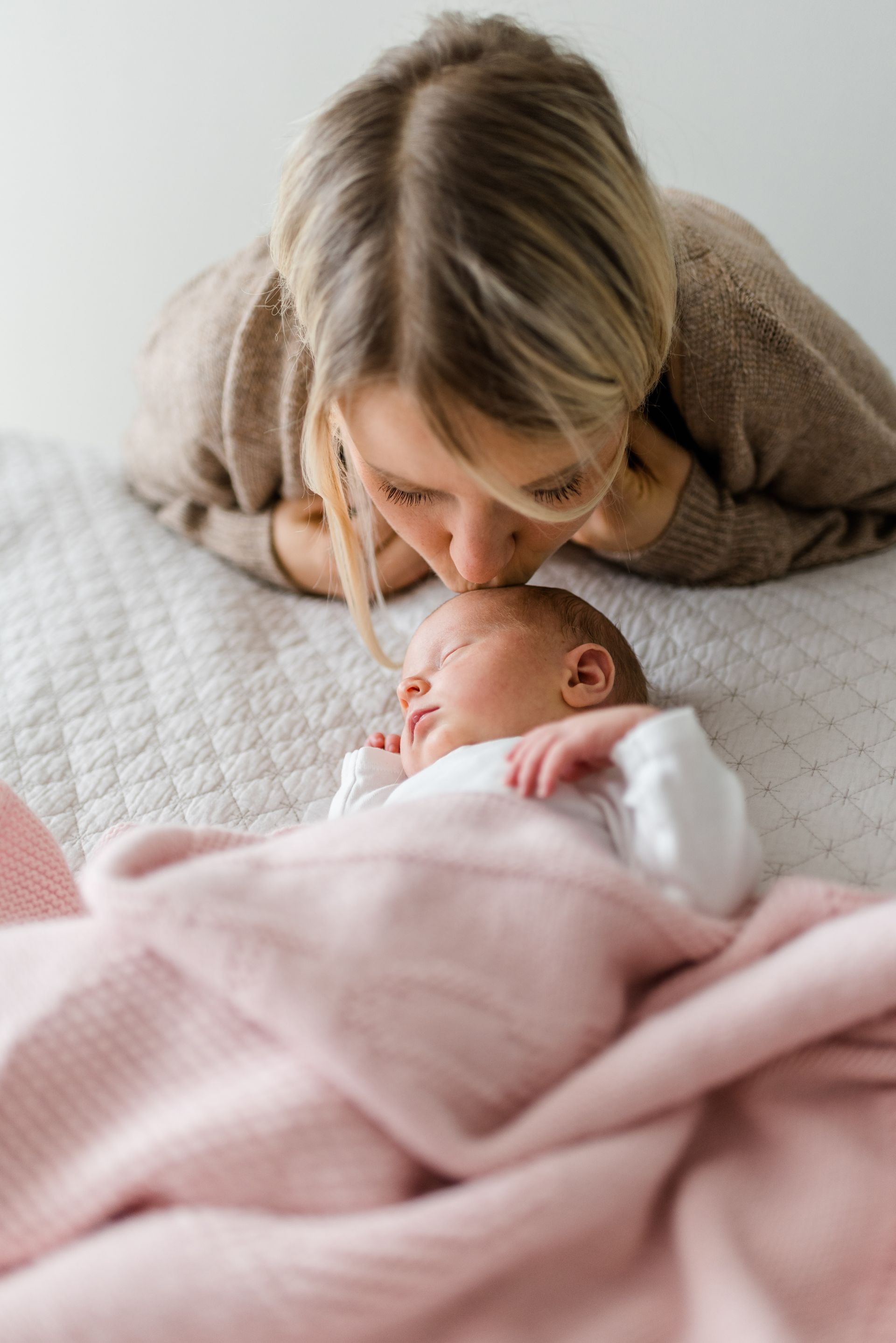 Neugeborenenshooting Kärnten
Klagenfurt, Villach, Völkermarkt
Neugeborenenfotos
Fotograf Kärnten
Fotograf Klagenfurt
Babyfotograf
Babyfotos
Babyshooting
Fotos nach Geburt