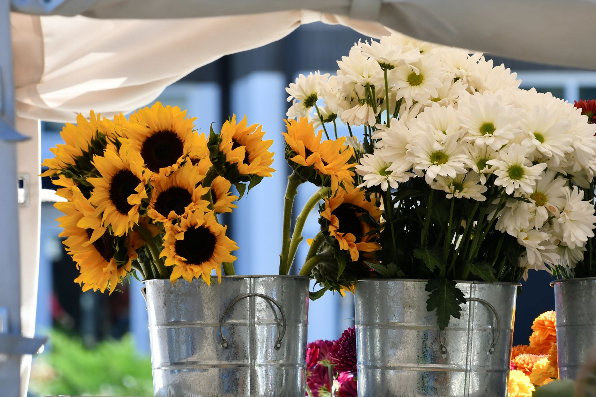 DIY bouquet buckets