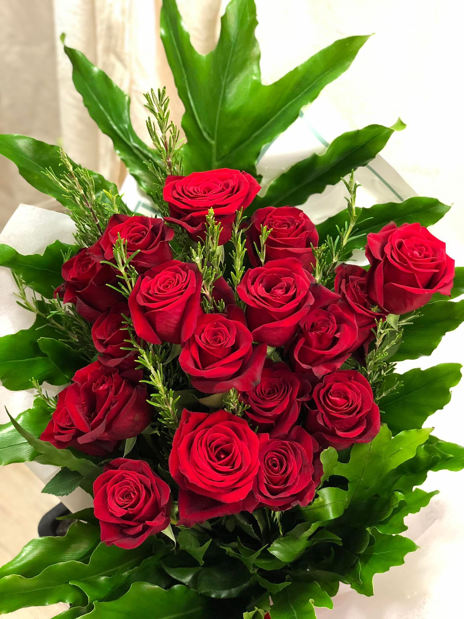 Red Roses Bouquet | Mildura, VIC | Nean’s Florist