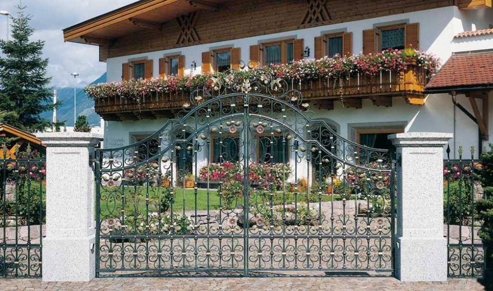 fornitura angolari in ferro
