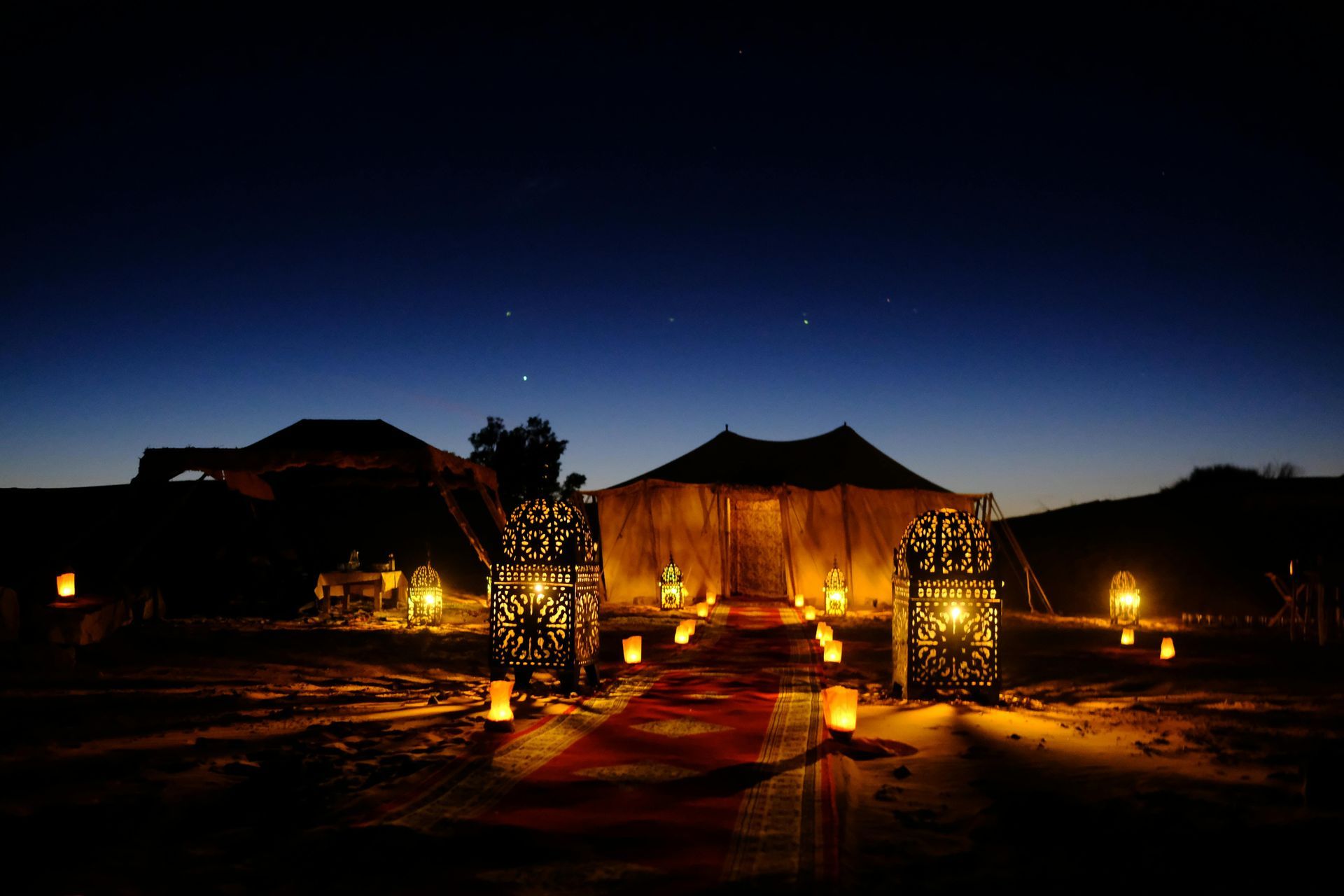 Safari camps under the stars