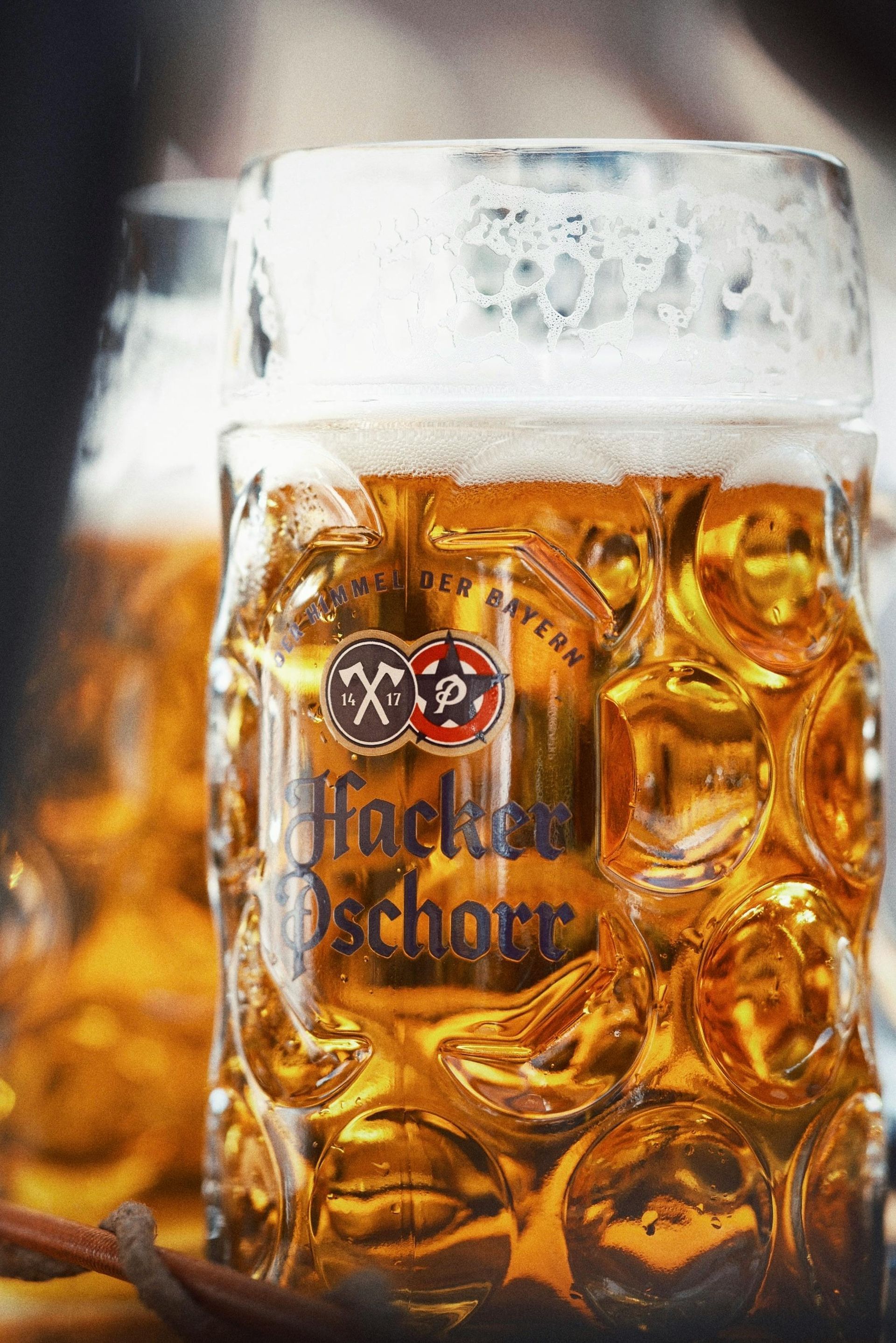 A Stein of beer with the word schorr on it