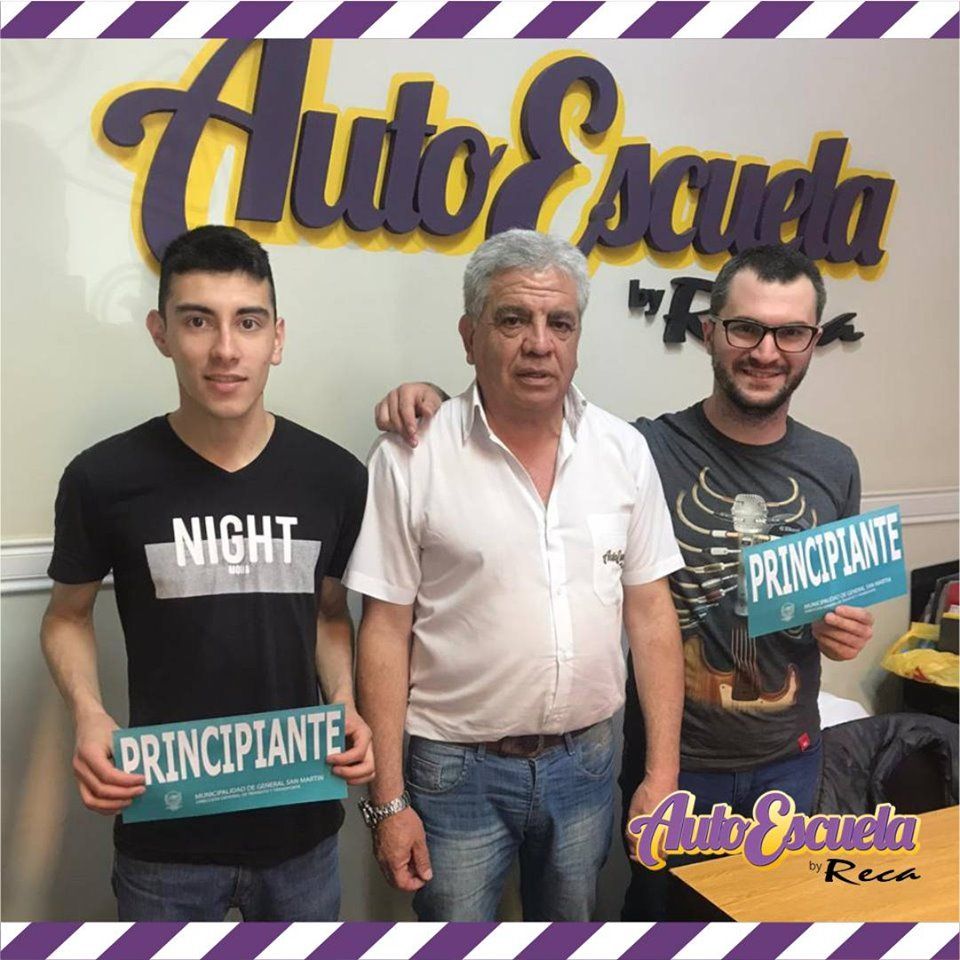 Autoescuela Reca, instructores de manejo.