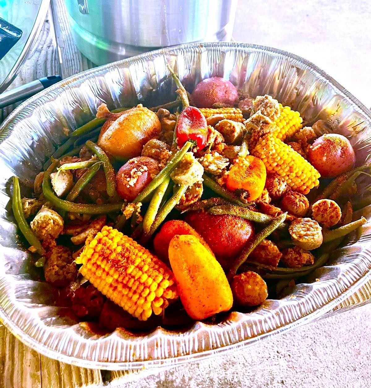 Seafood boil delivery service