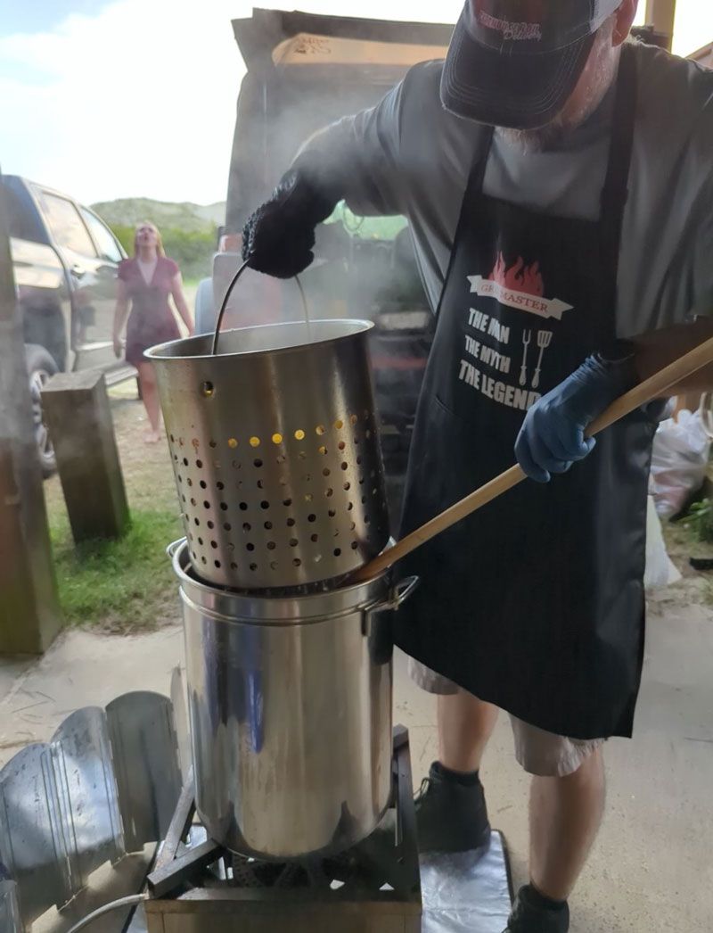 on-site seafood boil catering