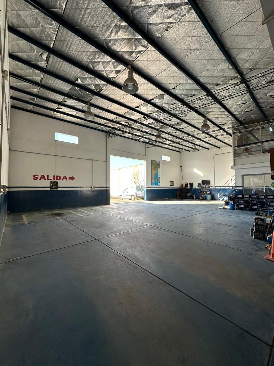 Baterias Leonart, nuestro local