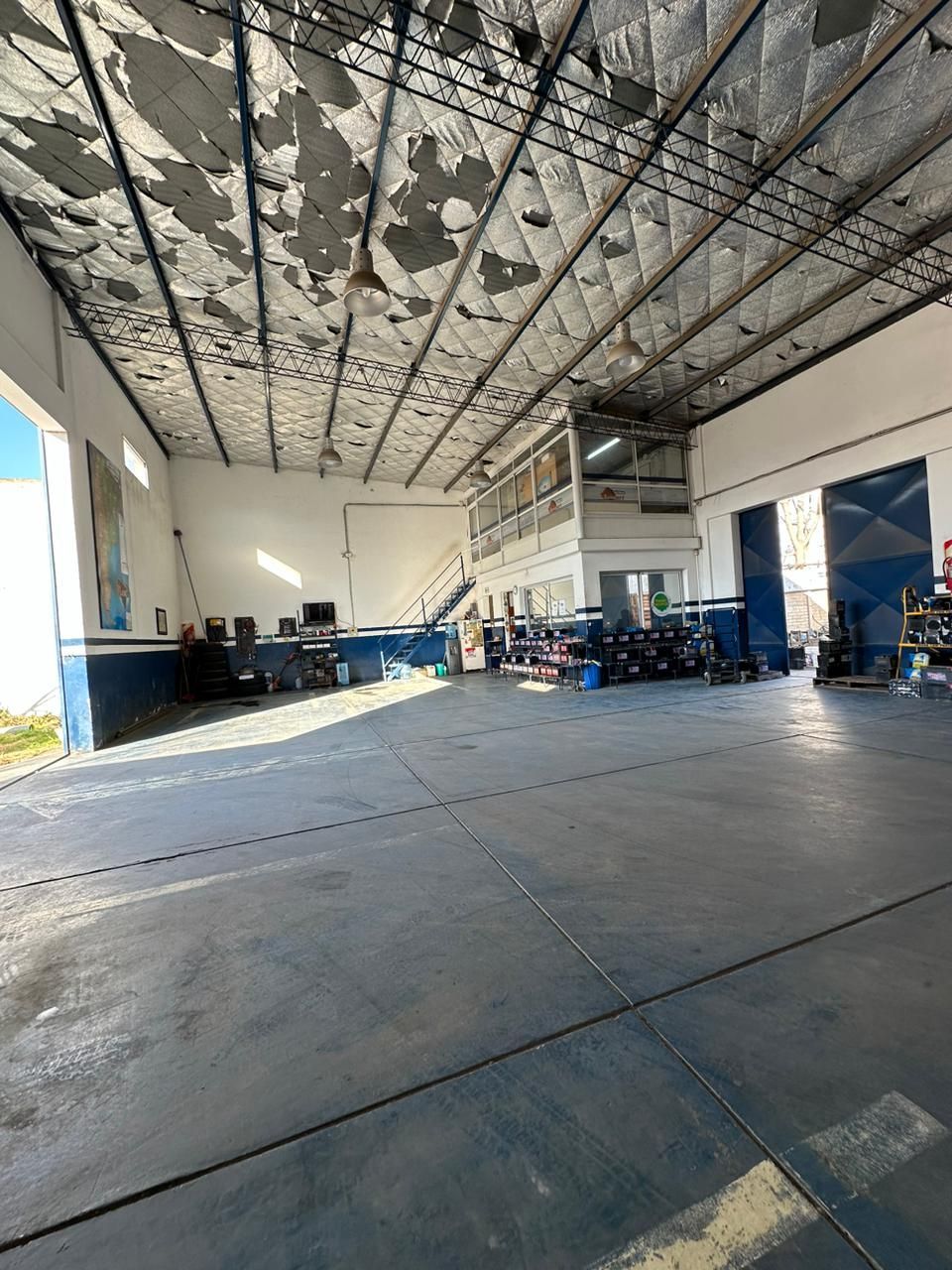 Baterias Leonart, nuestro local