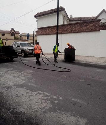 RECUBRIMIENTO ASFÁLTICO - SOLUCIONES A TUS PROYECTOS RECUBRIMIENTO ASFÁLTICO - SOLUCIONES A TUS PROYECTOS