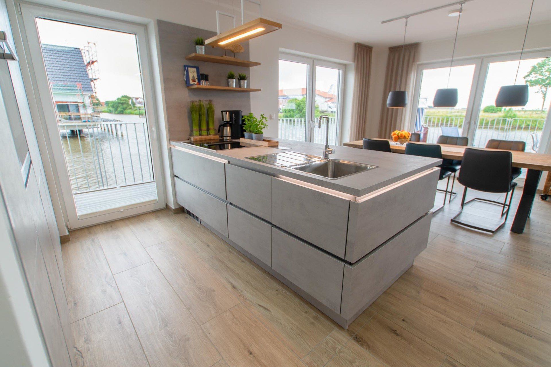 Eine Küche die keine Wünsche offen lässt   - Ferienhaus Seeperle Harlesiel