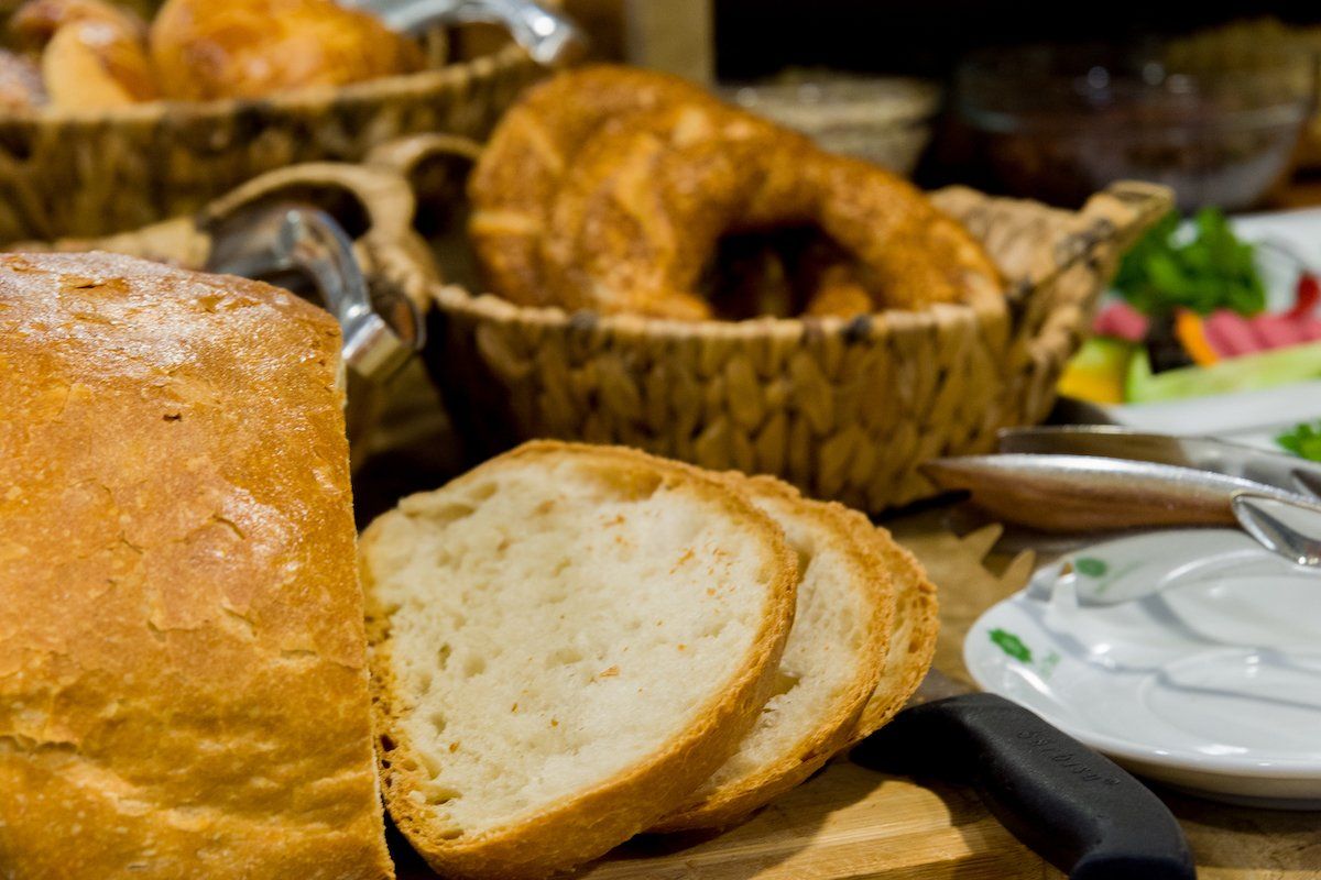 Bizim Otel, Breakfast