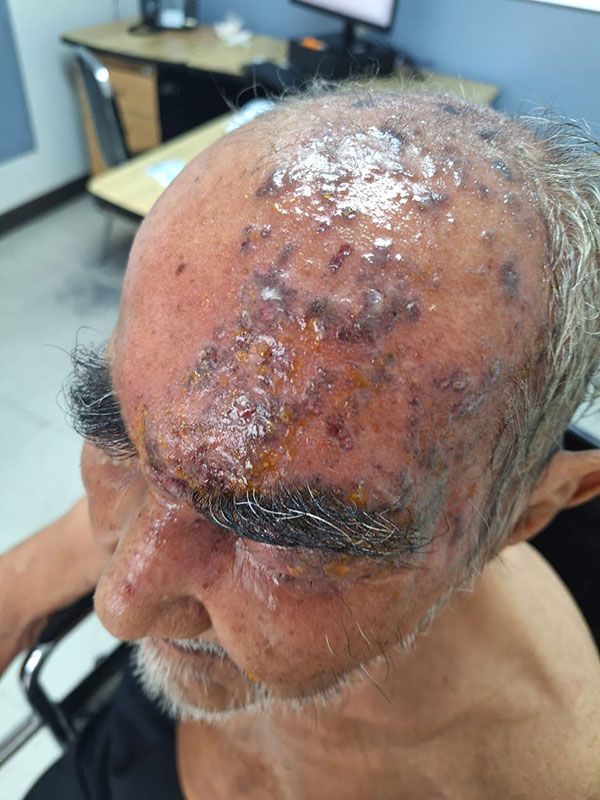 DR. ALEJANDRO GARCIA VARGAS