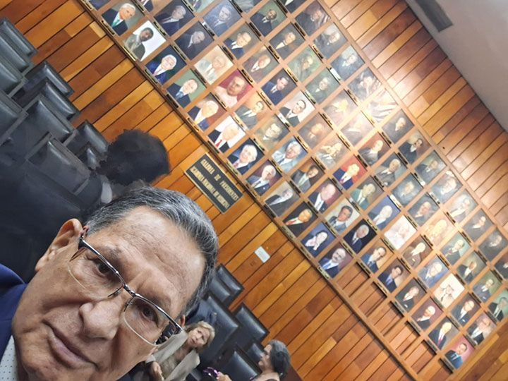 DR. ALEJANDRO GARCIA VARGAS