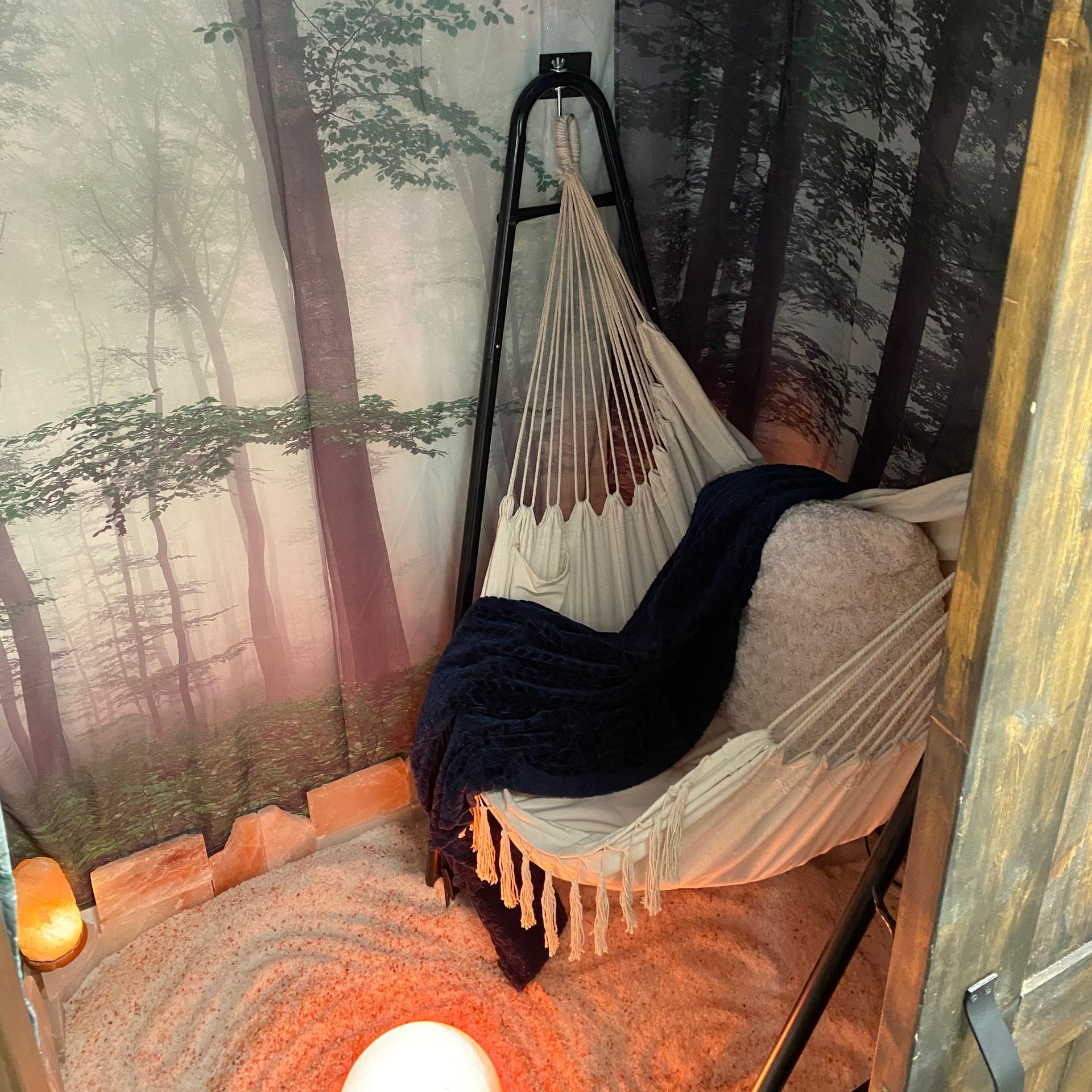 salt room,reiki, energy work