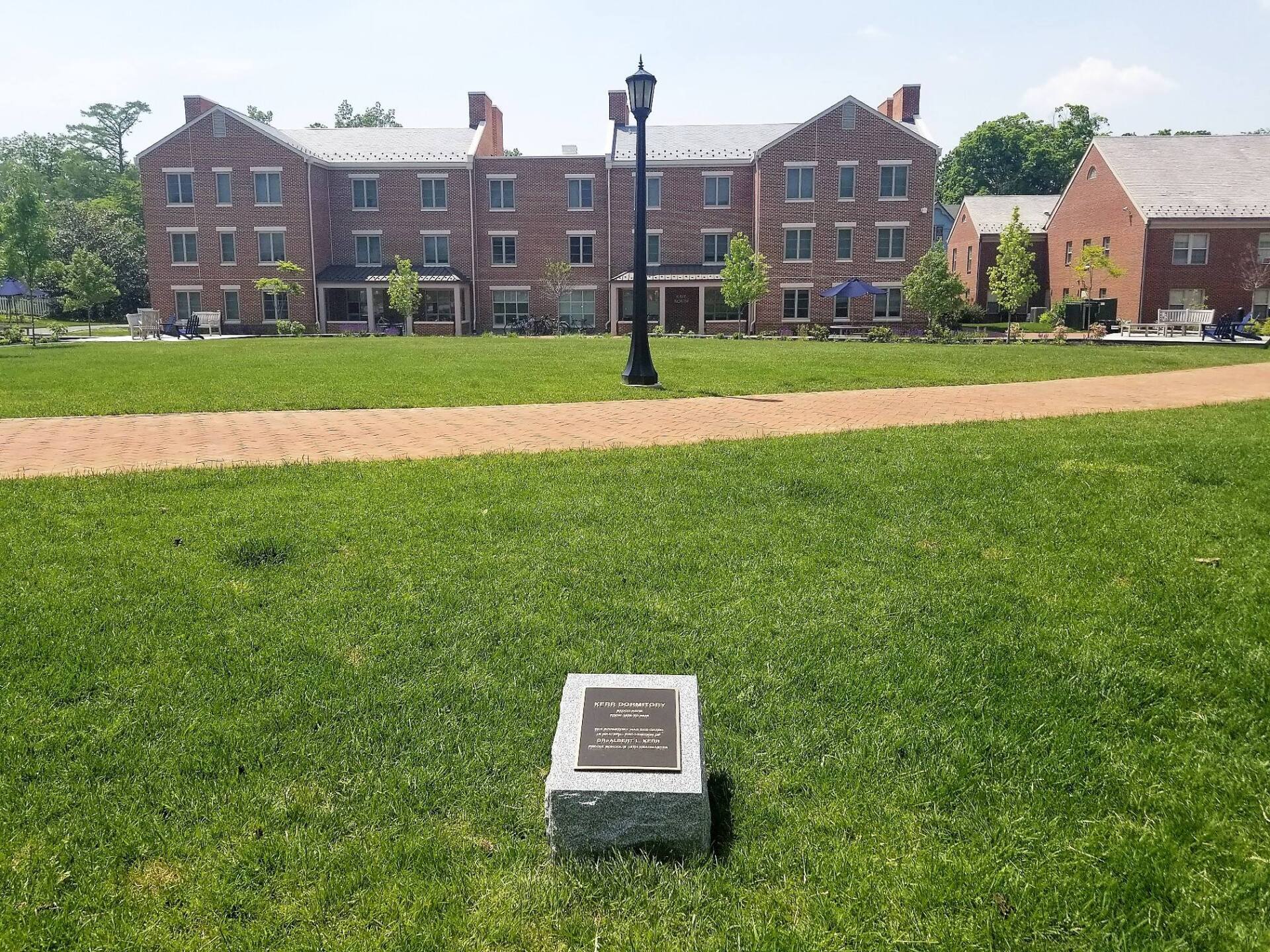 A Gravestone — Hopewell, NJ — Sutphen Memorials Inc.
