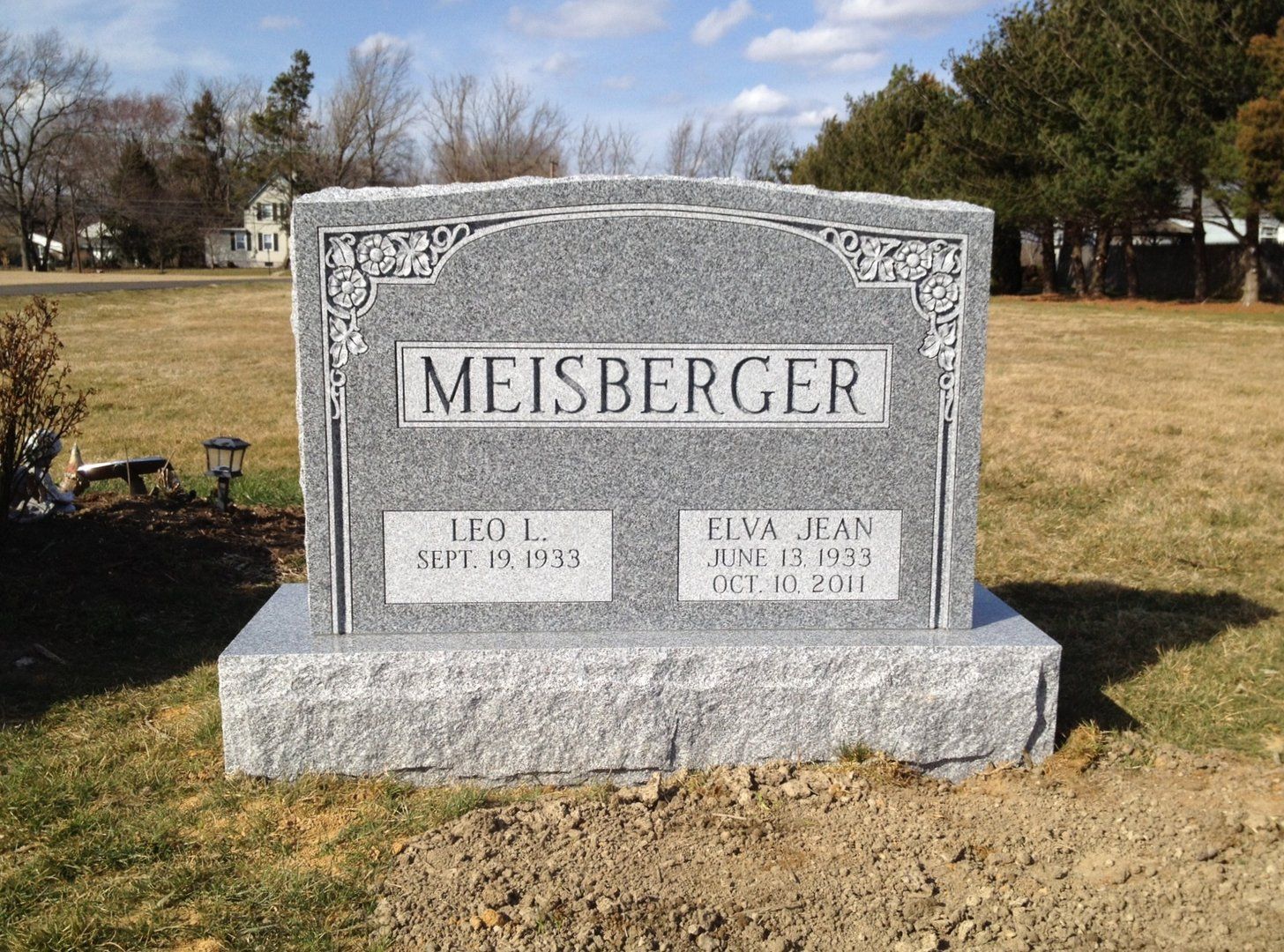 Meisberger Gravestone — Hopewell, NJ — Sutphen Memorials Inc.