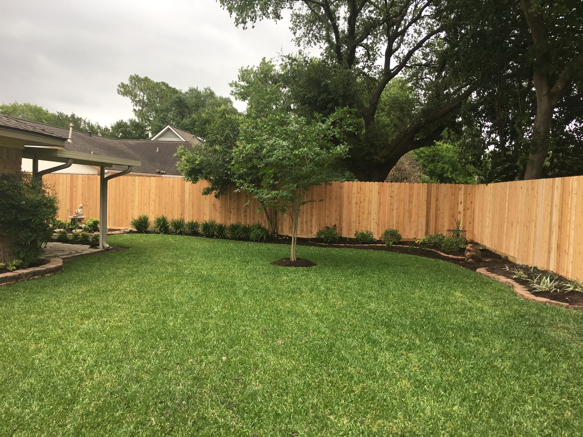 construction services 11 fence