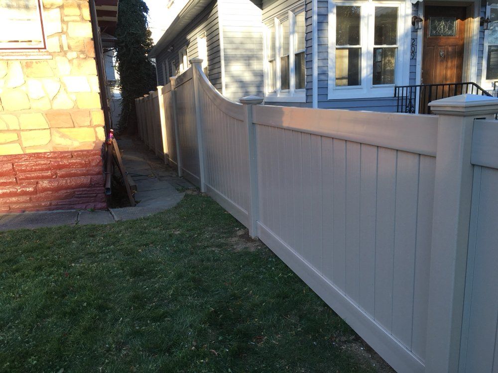 Retainer Walls — Vinyl Wall at New Rochelle, New York