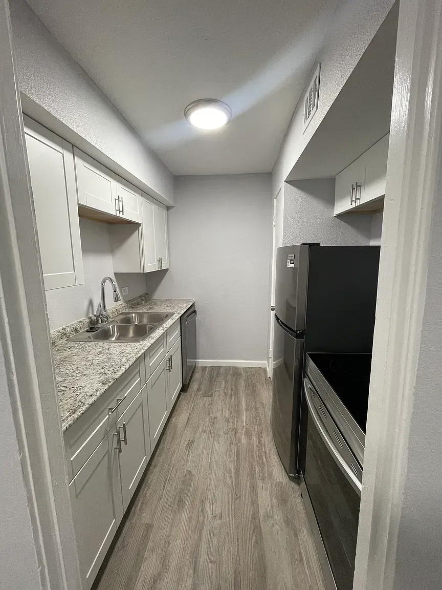 alternate angle of the kitchen