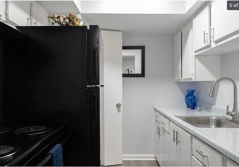 Photo of the kitchen